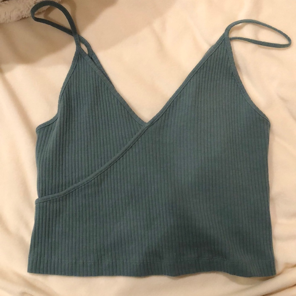Green crop top tank